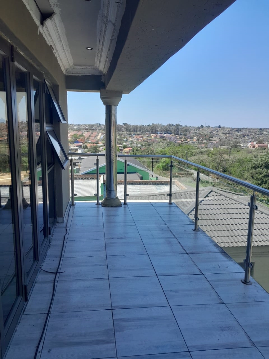 4 Bedroom Property for Sale in Mdantsane Nu 1 Eastern Cape